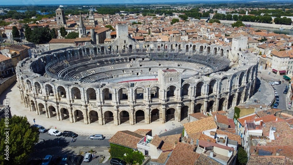 Obraz Roman amphitheater in Arles, a picturesque town located on the Rhone river in the Provence region, southern France. City rich in Roman history, attracts tourists traveling to admire european wonders.