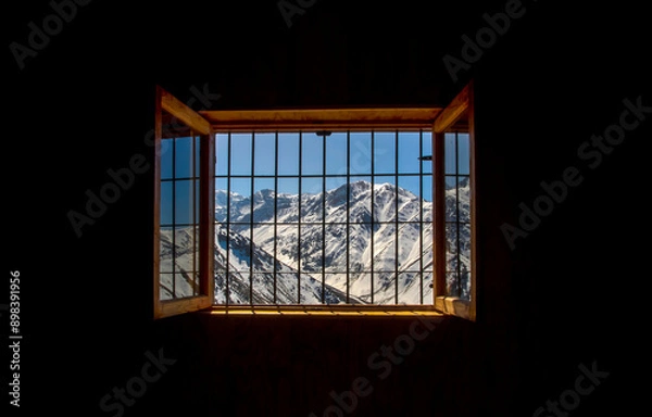 Obraz Mountains in the window