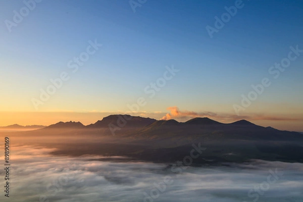 Obraz 朝焼けの阿蘇五岳雲海