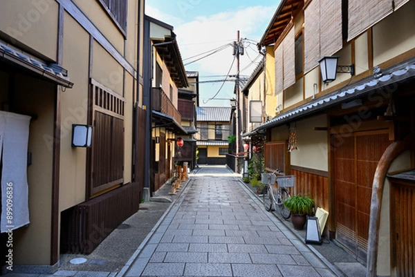 Fototapeta 京都の祇園の料亭が集まる路地