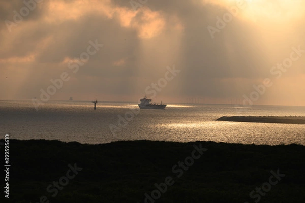 Obraz sunrise over the sea