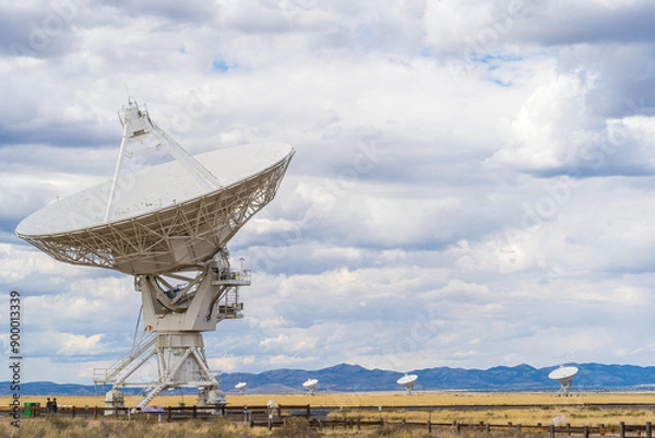 Fototapeta The Very Large Array VLA in New Mexico, satellite dish in the sky