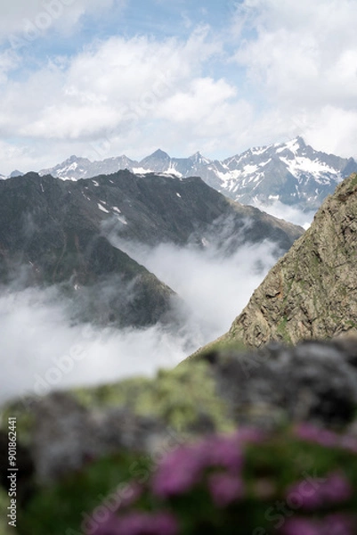 Fototapeta awesome scenery in Stubai Alps in Austria