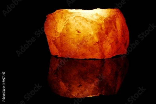 Obraz lit up quartz rock with reflection