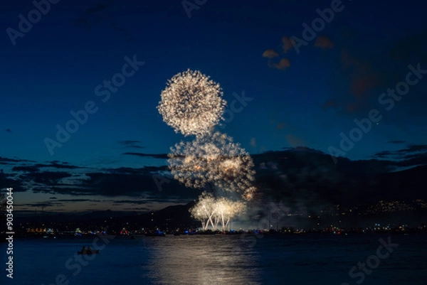 Obraz Fireworks over the sea