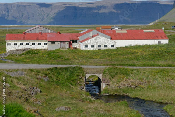 Obraz Gebäude bei Hnjótur, Westfjorde, Island