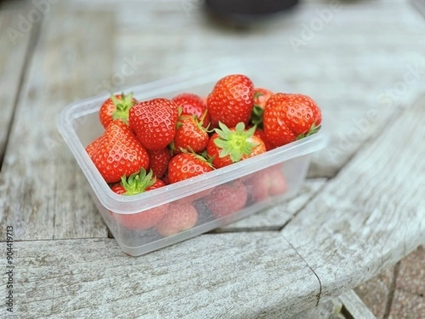 Obraz Ripe rustic strawberries 