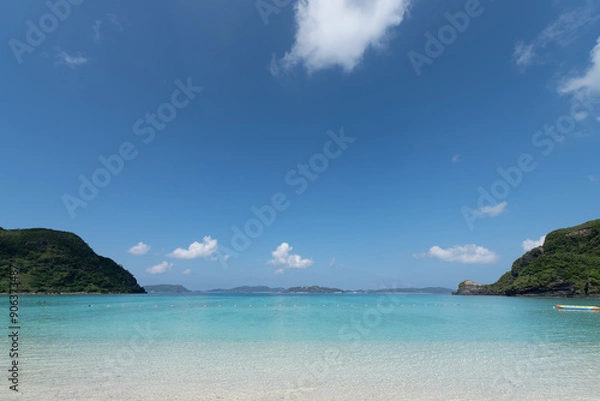 Fototapeta 渡嘉敷島　渡嘉志久ビーチ　砂浜