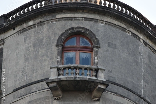 Fototapeta tower window