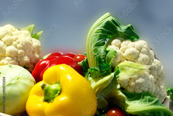 Obraz bunter Paprika und Blumenkohl