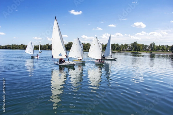 Fototapeta Żeglowanie po jeziorze