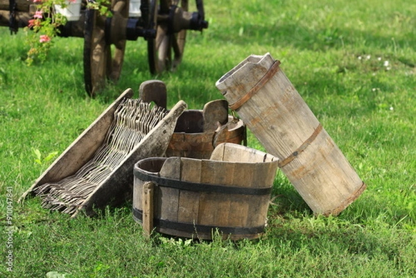 Fototapeta Old fashioned winemaking tools