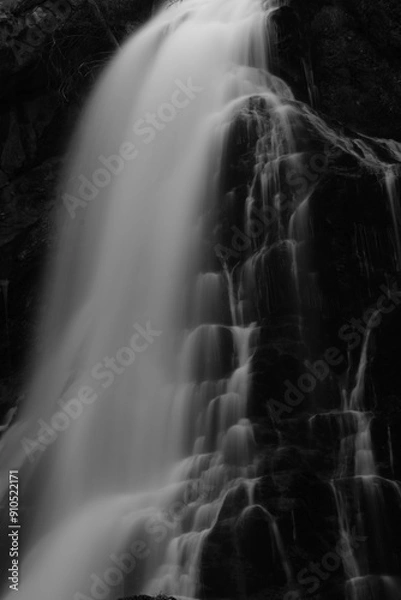 Obraz waterfall in the mountains