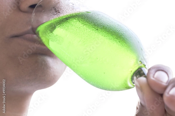 Fototapeta Drinking green water