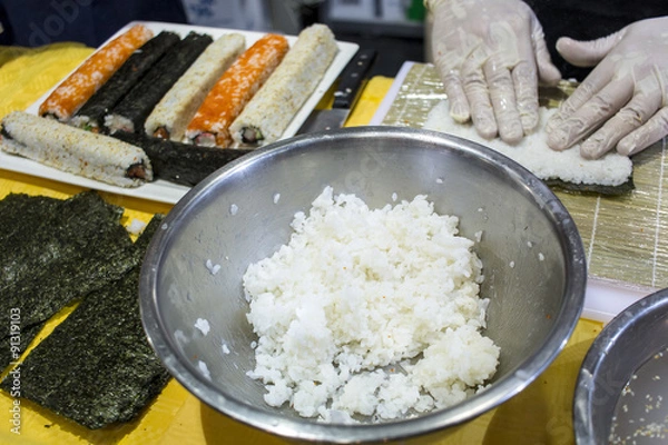 Fototapeta Sushi preparation process