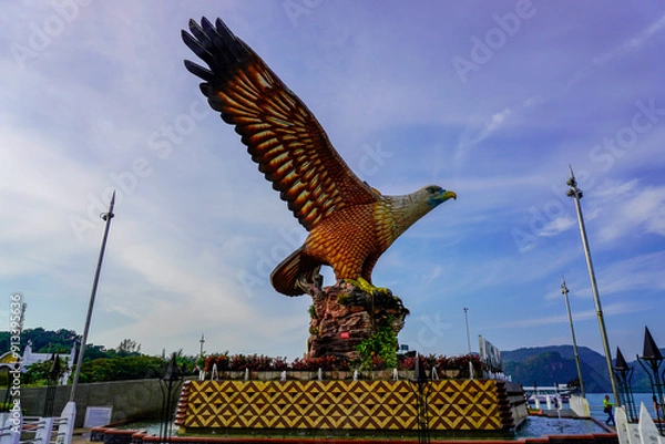 Obraz eagle symbol of Langkawi island in town of Kuah of Langkawi island in Malaysia