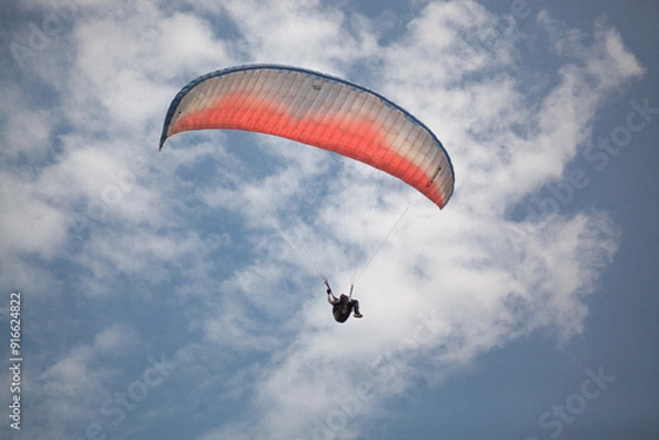 Obraz The parachutist