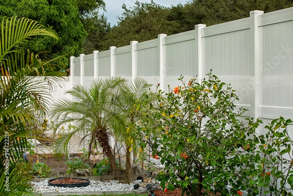 Obraz Solid Privacy 8 Foot Vinyl Fence 