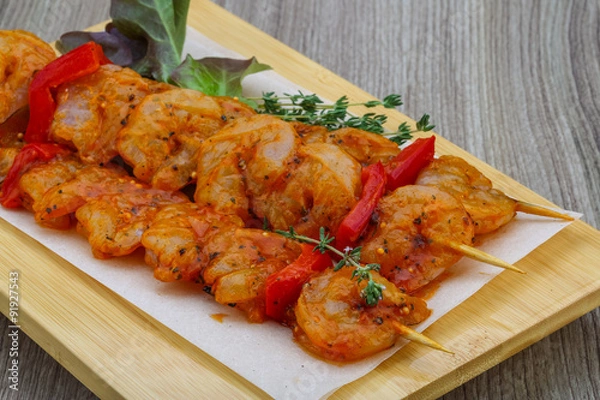 Fototapeta Raw prawn skewer