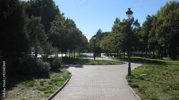 Fototapeta Paseos y parques.