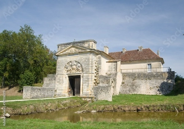 Fototapeta FORT MEDOC, Francja - 9 września 2015: Fort Medoc (zbudowany przez Vaubana), Gironde, Akwitania, Francja 9 września 2015