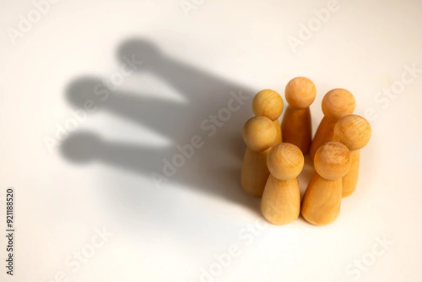Fototapeta Crown-shaped shadow on a chess pawn circle