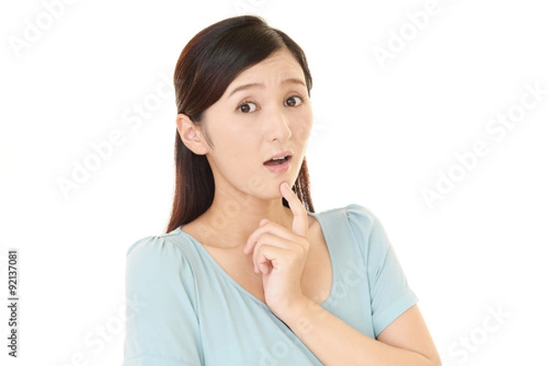 Fototapeta 驚いた表情の女性