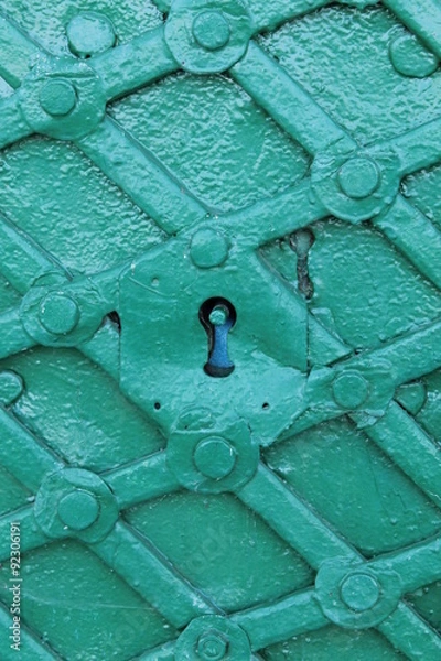 Obraz замок в кованной двери