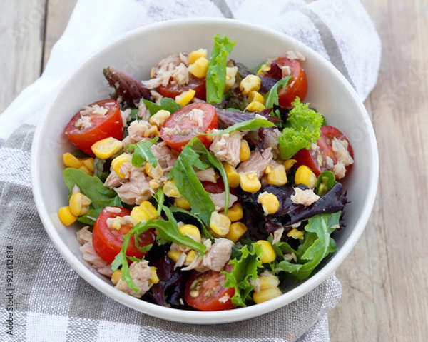 Fototapeta Tuna and vegetable mix salad