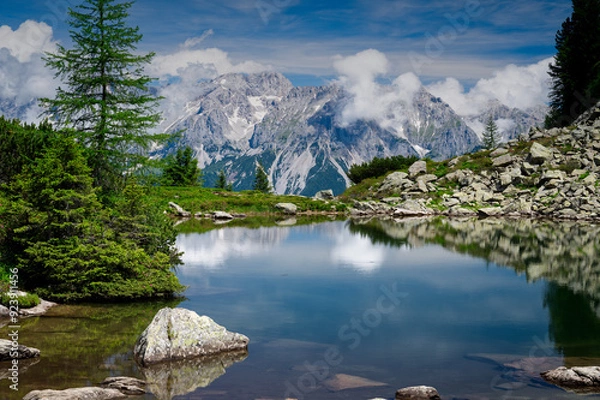 Obraz Spiegelsee in Österreich mit Dachstein-Massiv im Hintergrund