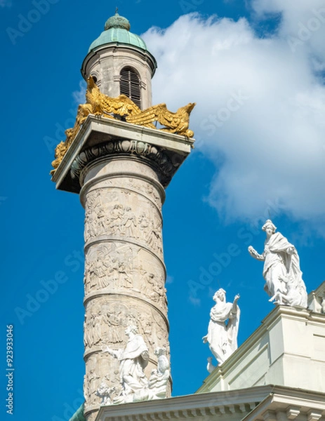 Fototapeta The imposing column of the Karlskirche Church, Vienna, Austria