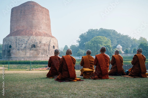 Obraz Buddhist temple Sarnath stupa