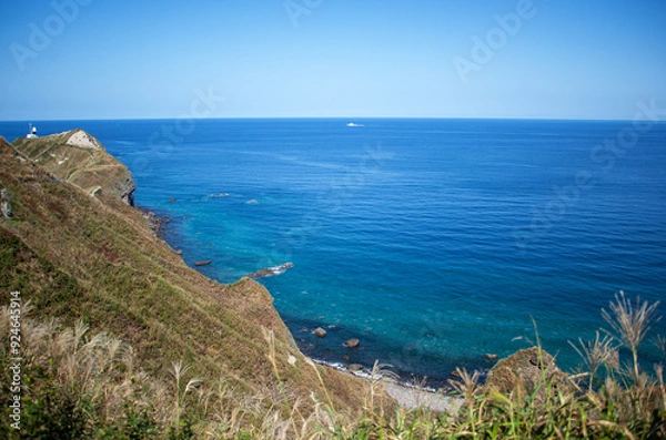 Obraz 積丹半島｜「チャレンカの小道」からの眺望、積丹ブルーの透明な海に吸い込まれそうになります　
