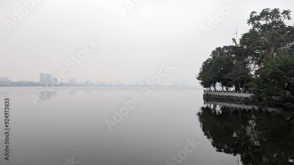 Obraz ha noi lake