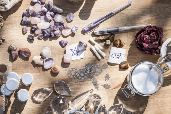 Fototapeta Edellsteine und Schutzsymbole