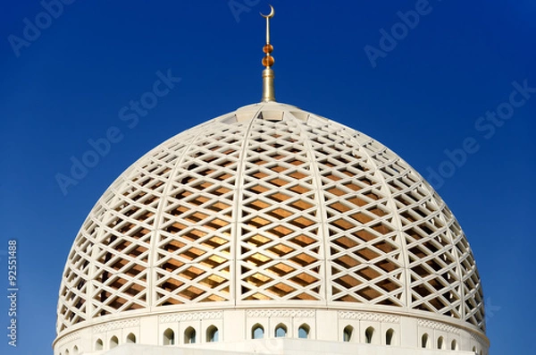 Obraz Dome of the Sultan Qaboos Grand Mosque in Muscat, Oman