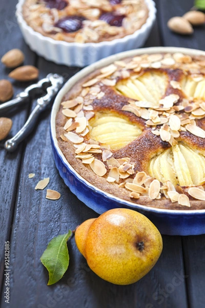 Obraz Pear and plum frangipane tarts