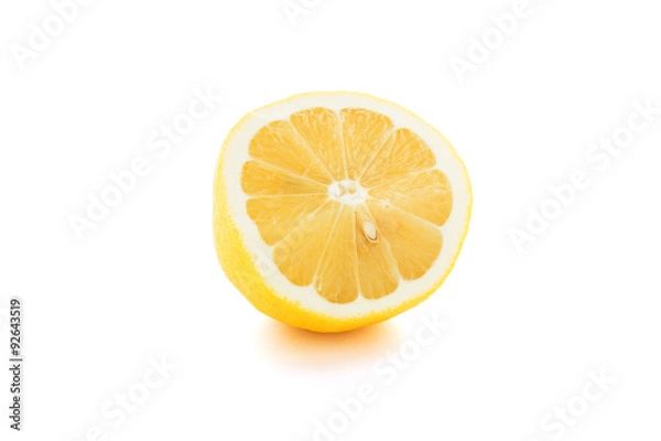 Obraz Половинка лимона на белом фоне