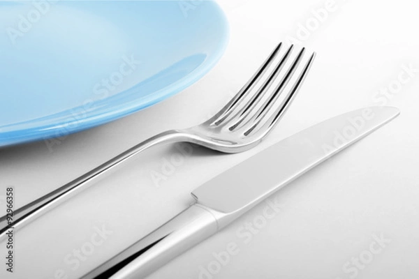 Fototapeta Empty plate with fork and knife - Piatto vuoto con forchetta e coltello