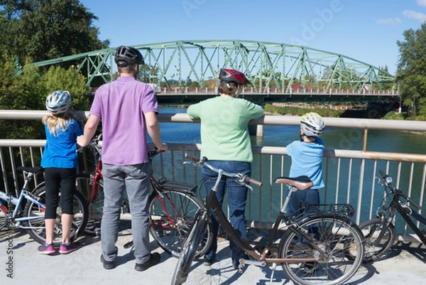 Fototapeta Taking a Break on the Bridge.psd