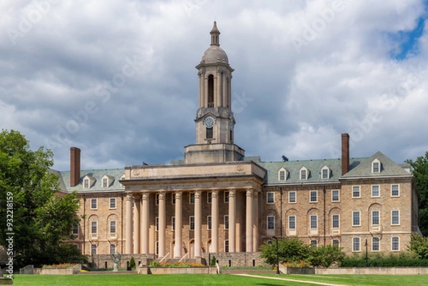 Fototapeta The Old Main building on the campus of Penn State University in summer sunny day, State College, Pennsylvania.