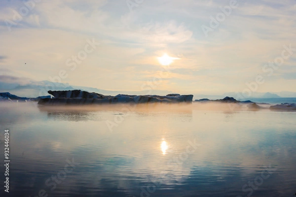 Obraz Fog on the Jokulsarlon glacier lagoon in Iceland at sunset in June 