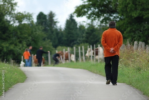 Fototapeta homme archant de dos