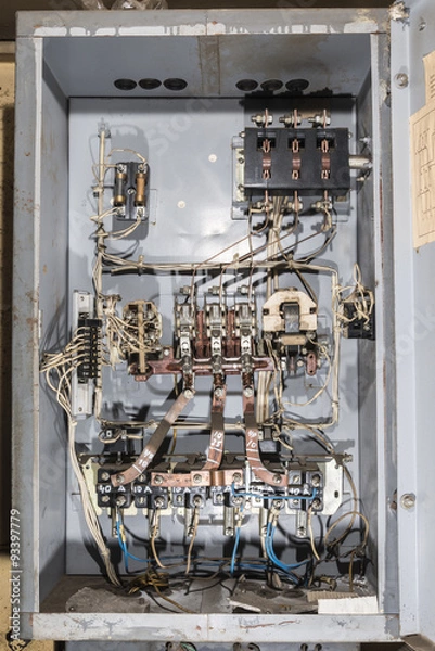Obraz Inside the old, Industrial power case.

