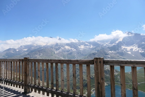 Obraz fence in the mountains