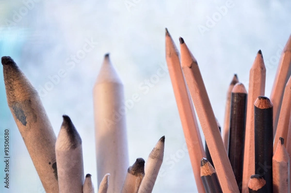 Fototapeta Drawing and sketching tools: pencils and tortillons