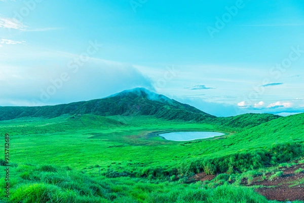 Obraz 早朝の草千里ヶ浜　熊本 阿蘇