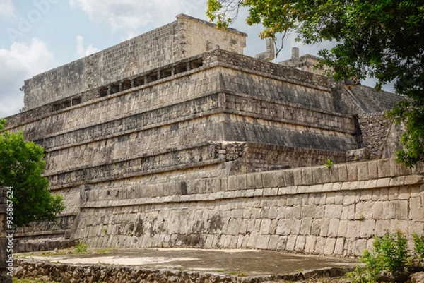 Obraz Chichen Itza archaeological complex in Yucatan Peninsula, Mexico. large pre-Columbian city