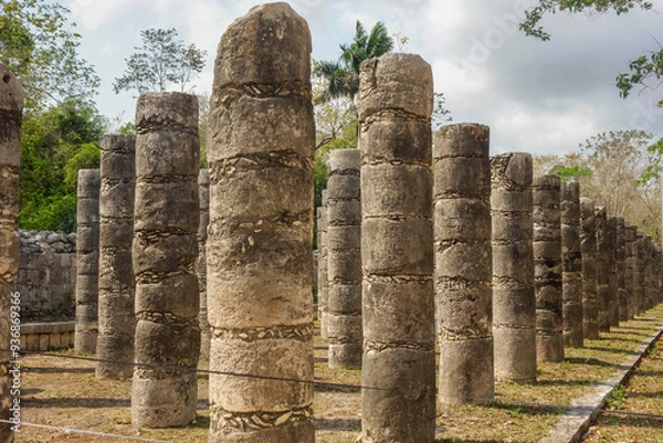 Obraz Chichen Itza archaeological complex in Yucatan Peninsula, Mexico. large pre-Columbian city