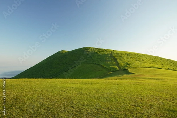 Fototapeta 天空の丘